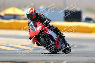 media/Mar-28-2022-Superbike Trackdays (Mon) [[b8603d0f67]]/Novice Group (1130am-12pm)/Turn 2/